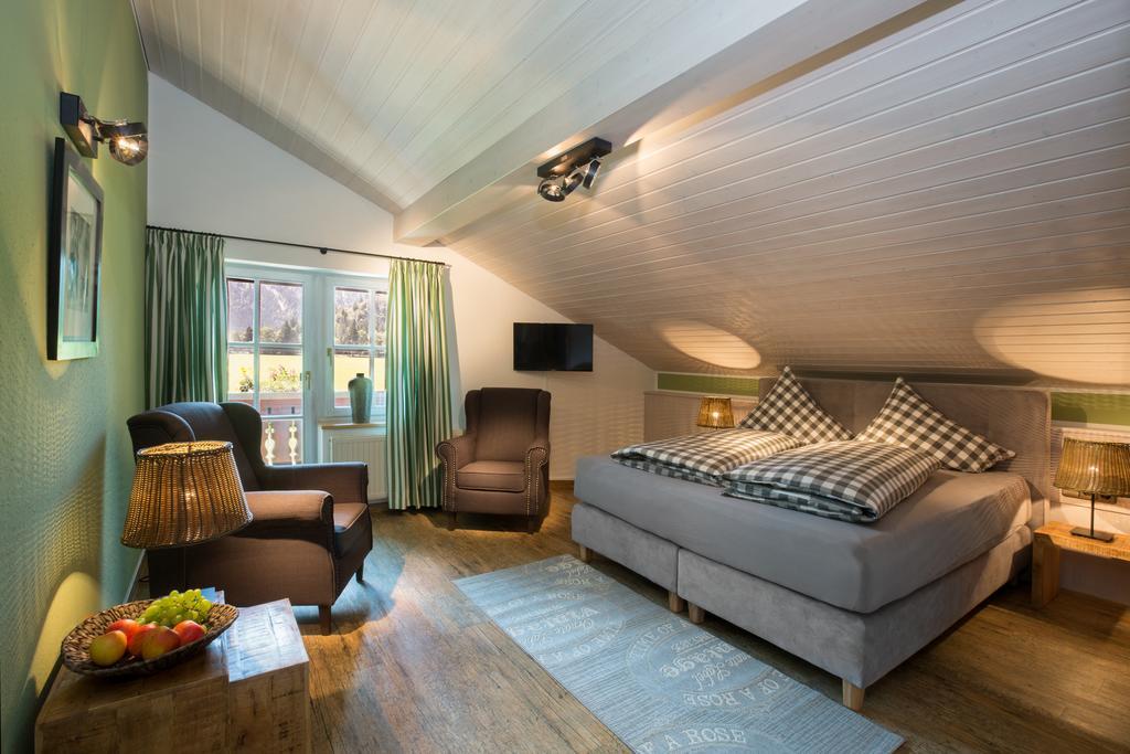 Der Landhof Apartment *