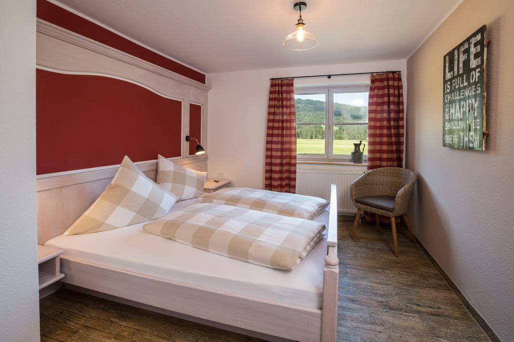 Der Landhof Apartment *